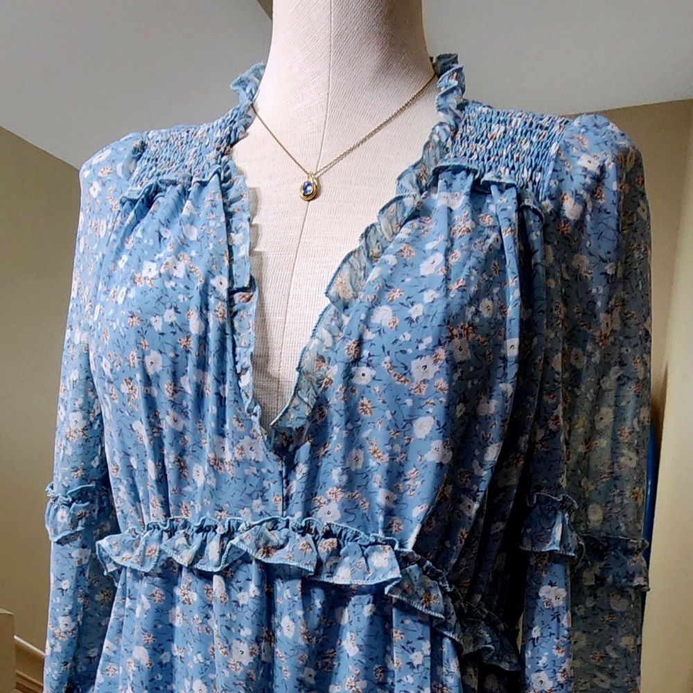 Altar'd State Lons Sleeve Ruffled and Tiered Blue Floral Print Dress Size Large